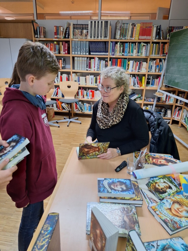 2024_11_19_Lesung_Katja_Brandis_01