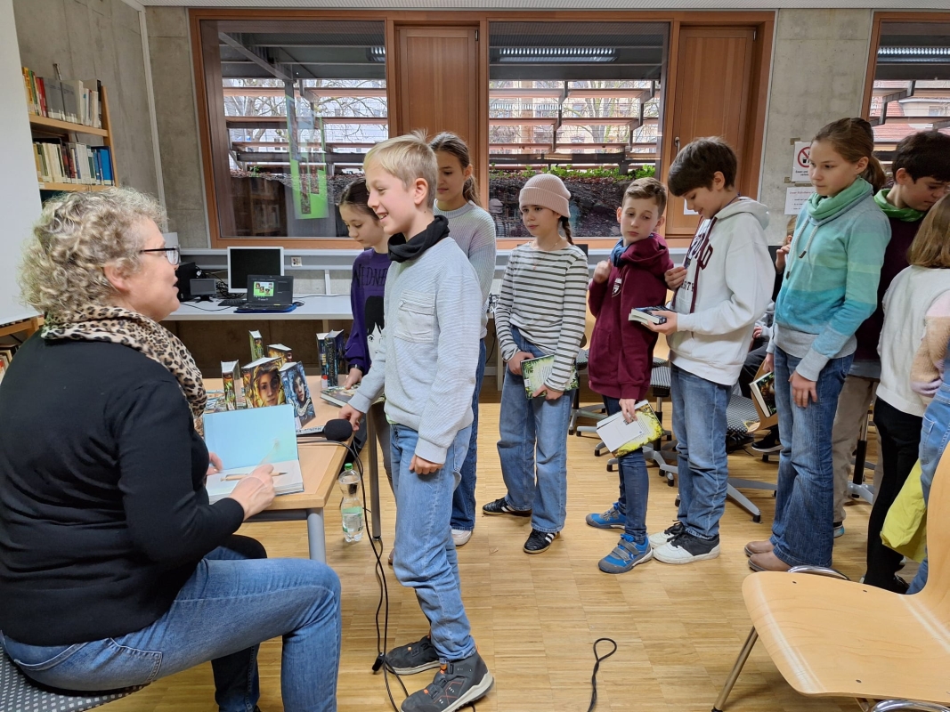 2024_11_19_Lesung_Katja_Brandis_03