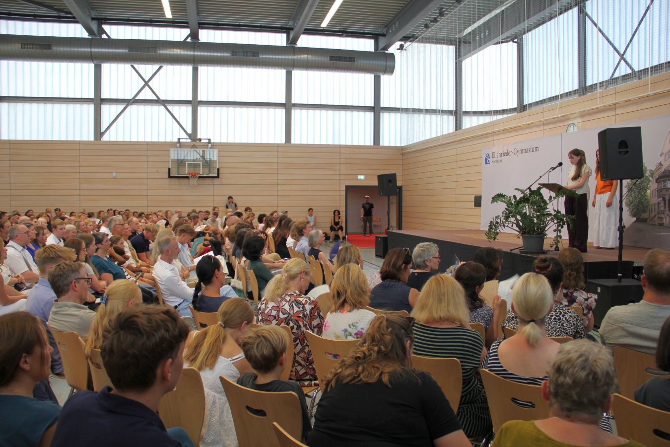 Zeugnisvergabe_2026_28