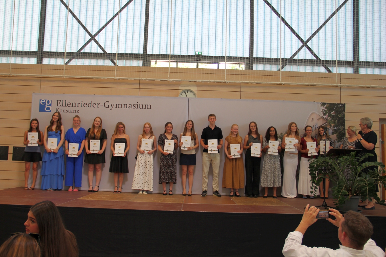 Zeugnisvergabe_2026_48